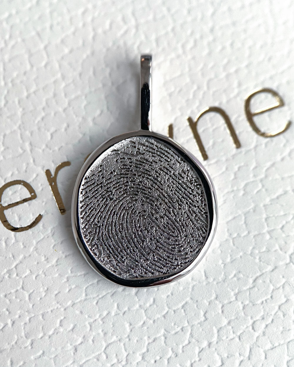 heroyne Fingerprint Necklace 18k White Gold