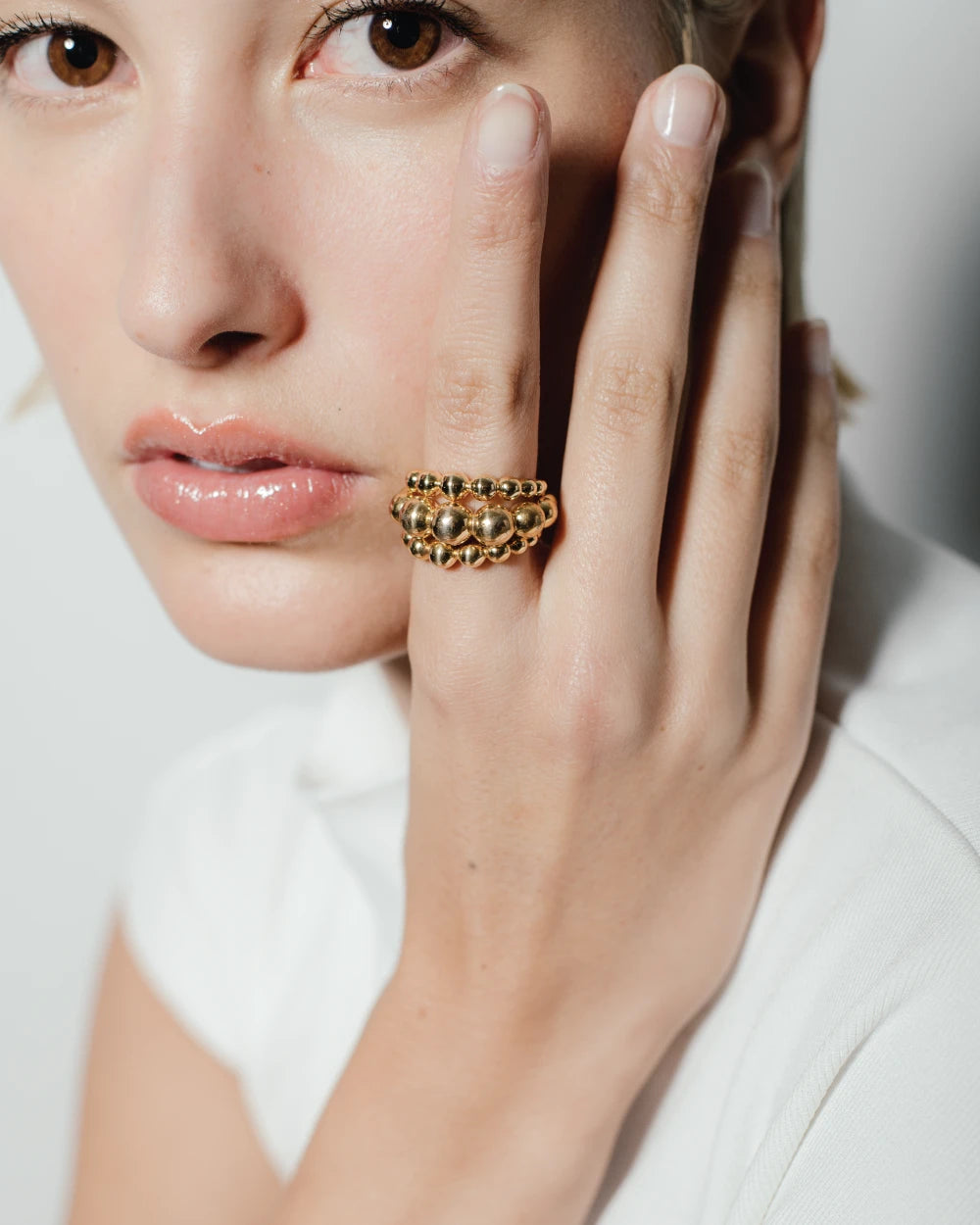 heroyne-Julia-Triplet-Statement-Ring-14-karat-Gold-Vermeil-1