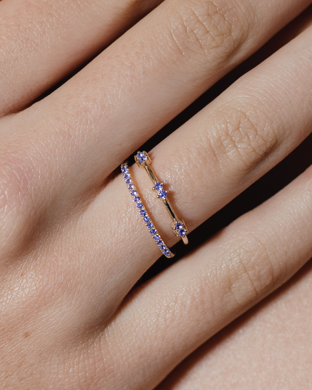 heroyne Anna Ring Eternity Ring Ceylon Blue Sapphire 2