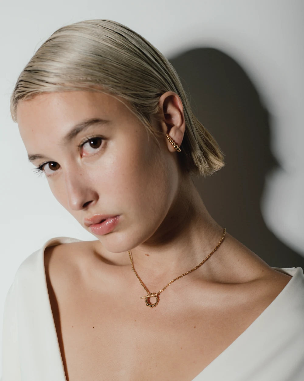 heroyne Big Julia Toggle Necklace 14 karat Gold Vermeil 3