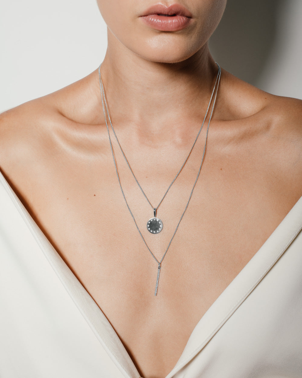 heroyne Diamond Disk Pendant Eternity Pendant Necklace 925 Sterling Silver Diamonds Topaz 1