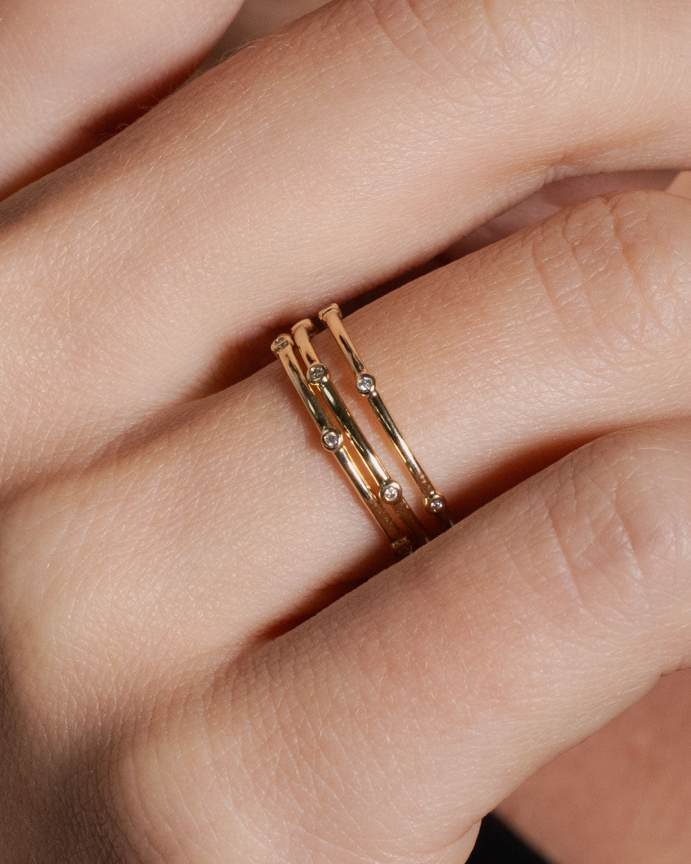 heroyne Diamond Dot Ring 9k Solid Gold 1