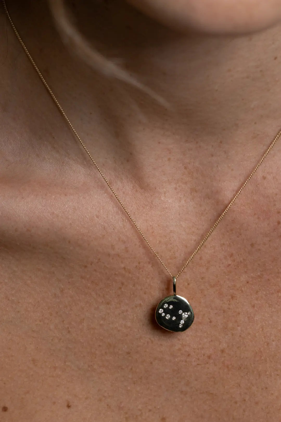 Gemini - Zodiac Diamond Necklace - heroyne