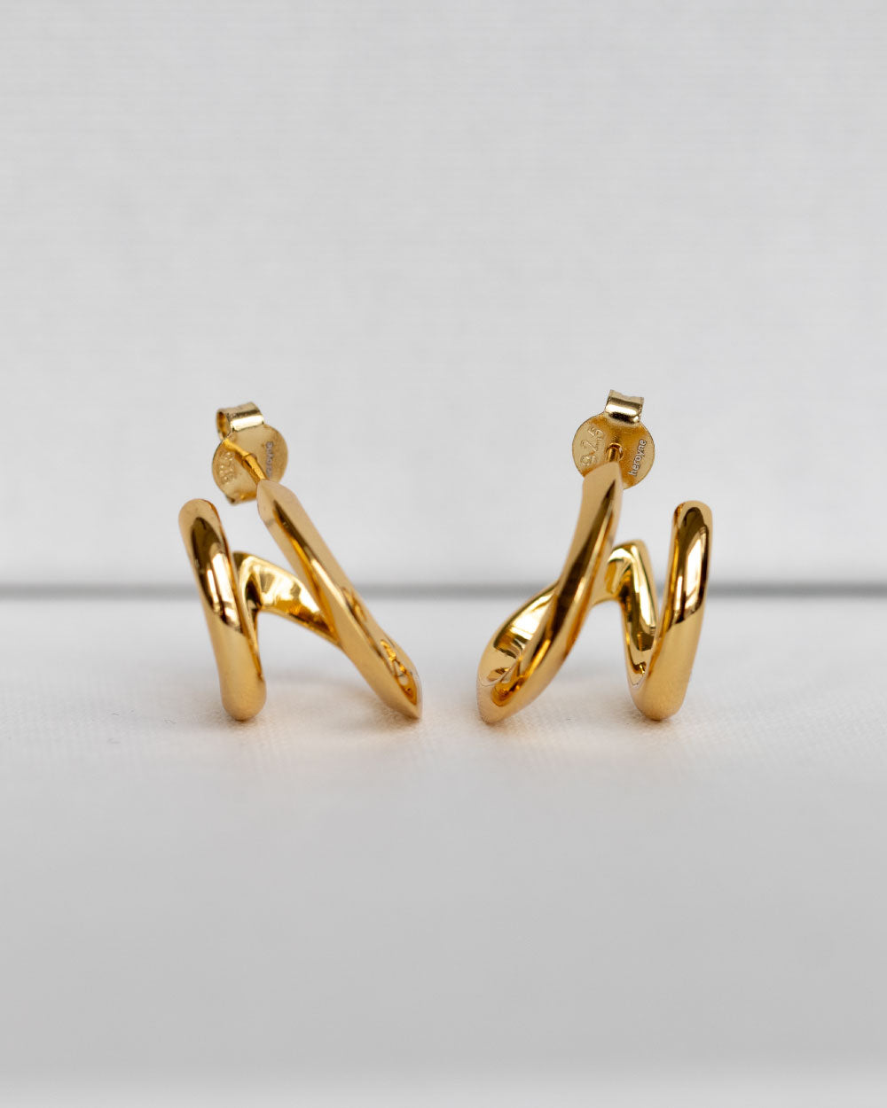 heroyne Double Illusion Hoop Earrings 18k Gold Vermeil 2 