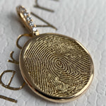 heroyne Fingerprint Necklace 18k Yellow Gold