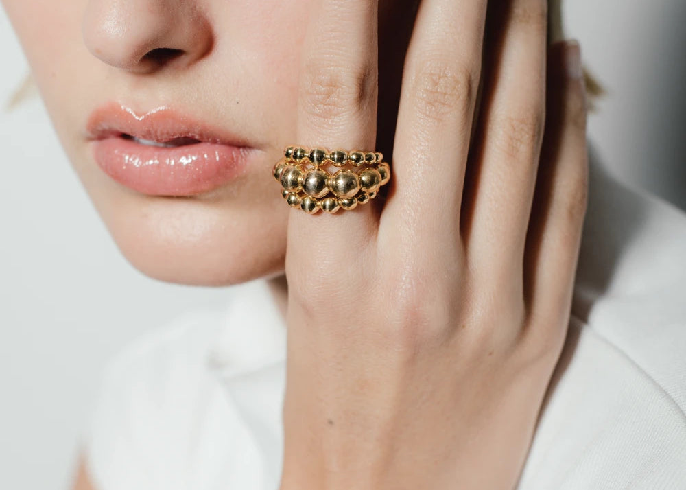 heroyne-Julia-Triplet-Statement-Ring-14-karat-Gold-Vermeil-1