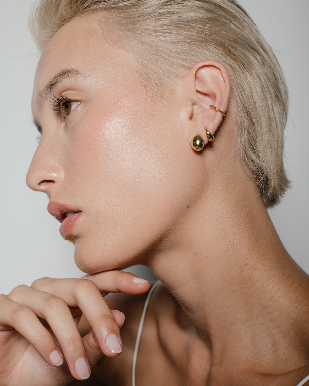 heroyne Oval Dome Earrings Dome Huggies Dome Earcuff 18k Gold Vermeil 3