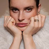 Curved Illusion Solitaire Oval Diamond Ring 1.0 ct