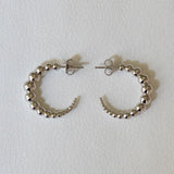 Julia Hoops