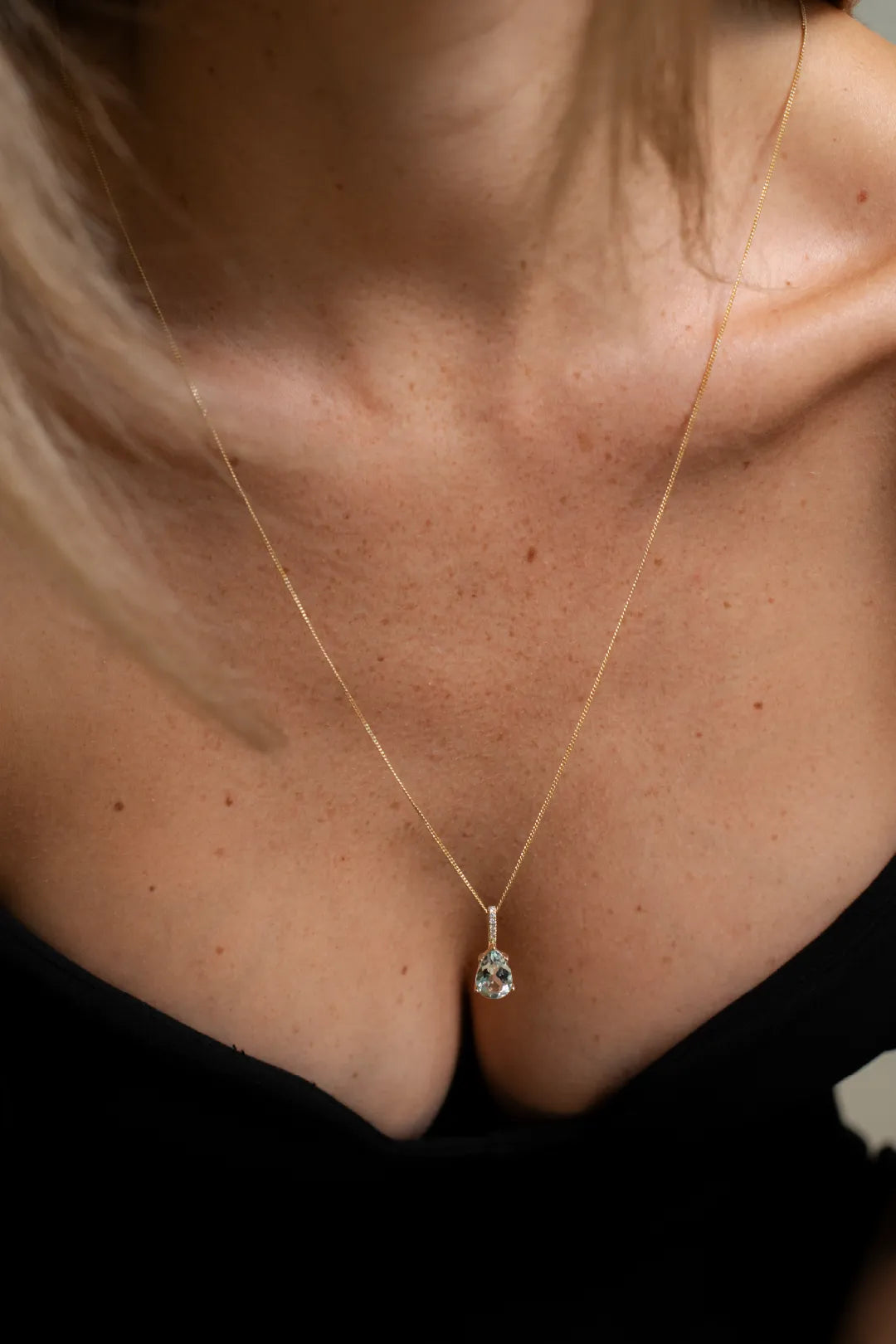 Pear Lemon Quartz Pendant - heroyne