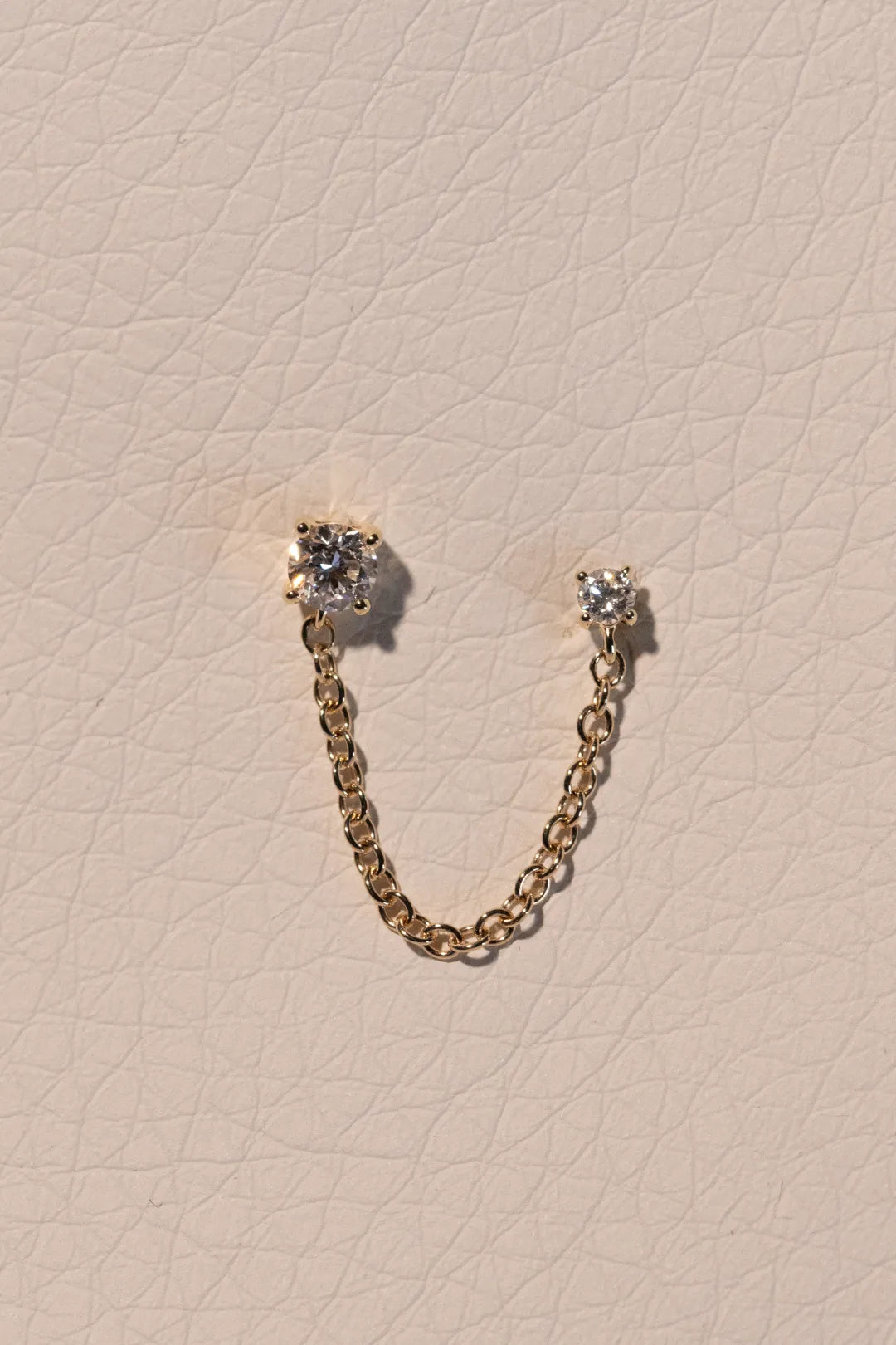 Round Brilliant Diamant Connector Ohrring